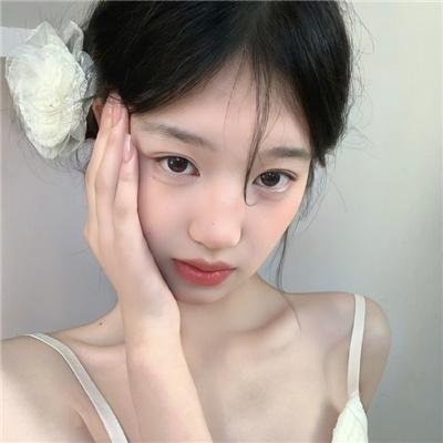 财富、年轻和美貌